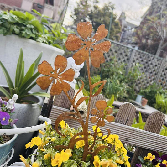Rustic Metal Flower Garden Stake - Flower Bed & Lawn Yard Art