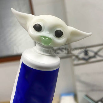Alien Toothpaste Topper