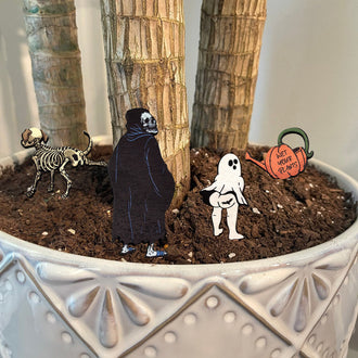 4 Pcs - Funny Halloween Wooden Plant Stake Set