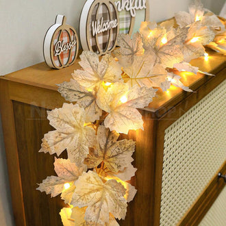 9.84 ft 20 LED Maple Leaf String Lights