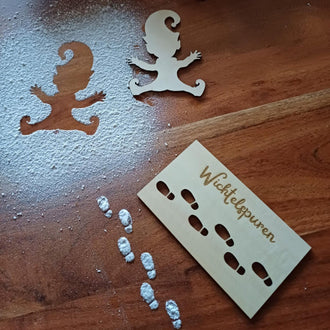 Christmas Gnome and Footprints Stencil Set