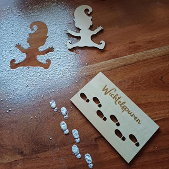 Christmas Gnome and Footprints Stencil Set