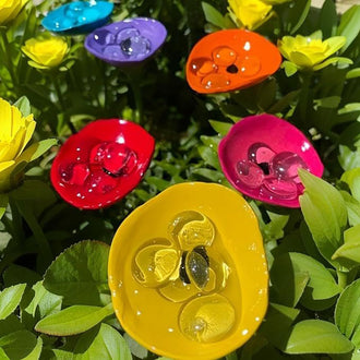 Flower-Shaped Bee Drinking Station