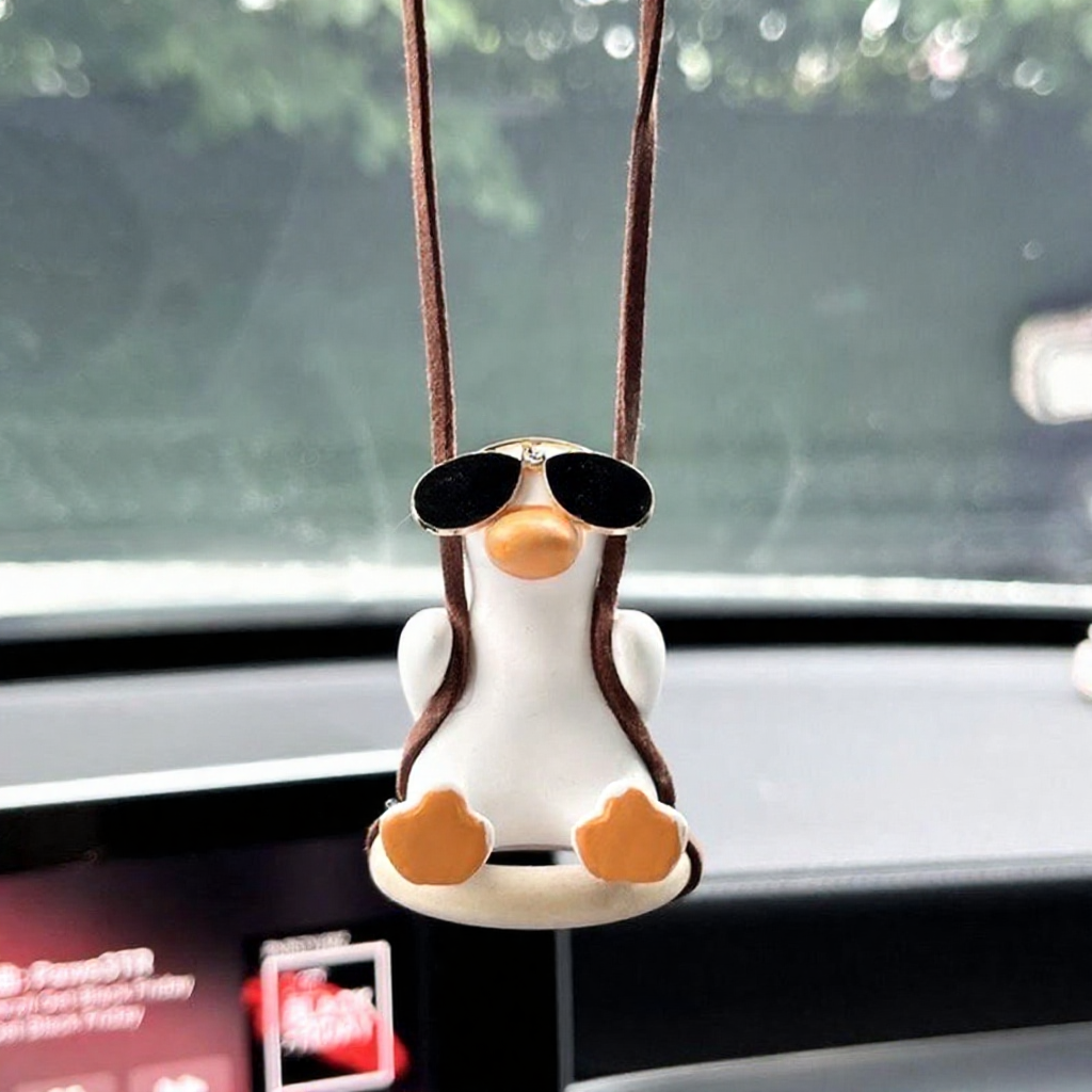 Funny Resin Duck Car Hanging Ornament - Cute Rearview Mirror Pendant for Vehicle Interior