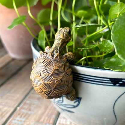 Hand Painted Resin Turtle Pot Hugger  -  Flower Pot & Planter Garden Decor