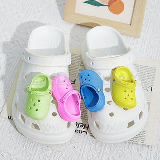 Mini Shoe Charm