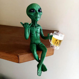 Playful Novelty Resin Relaxing Alien with Beer Figurine - Desk & Shelf Decor