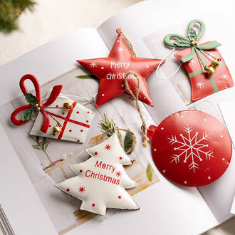 Rustic Metal Christmas Hanging Decoration